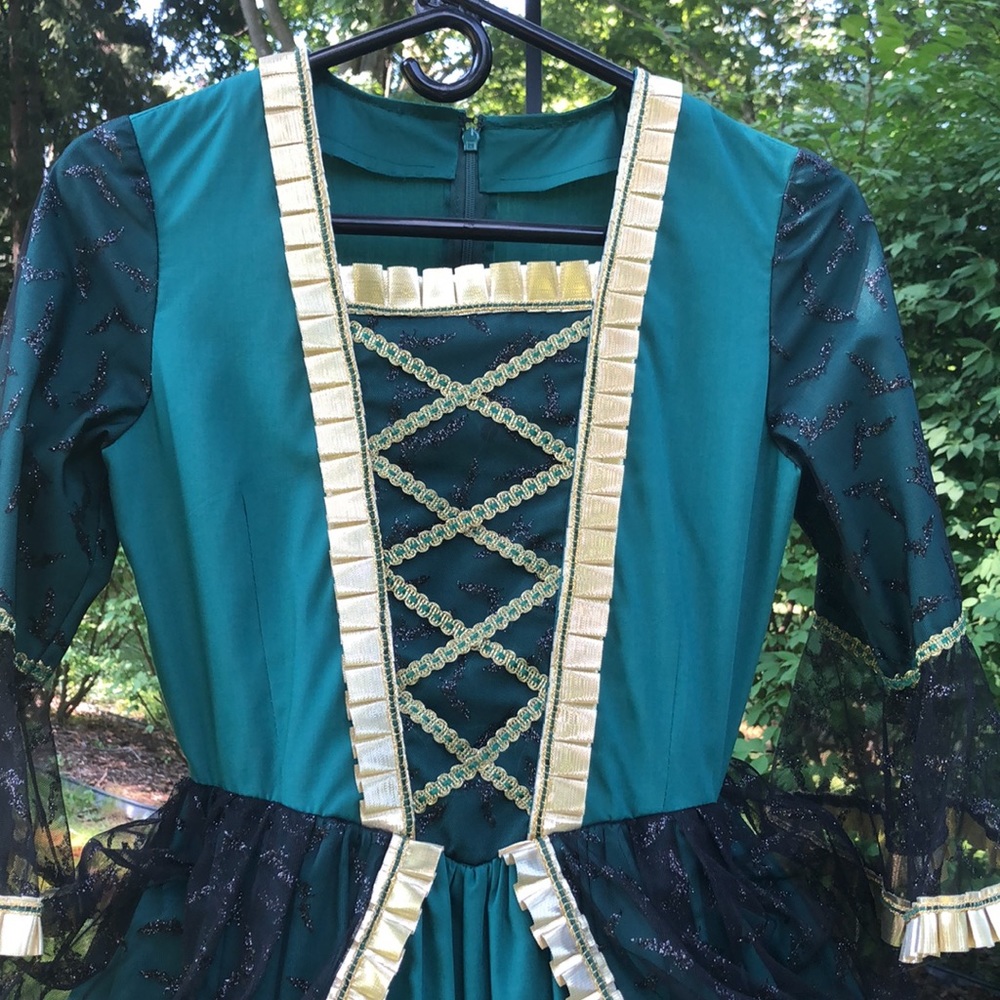 child/small adult Halloween costume dress